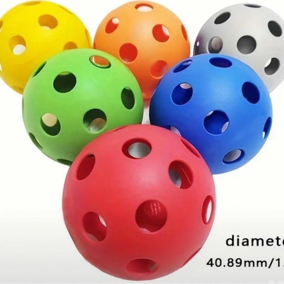 NWT PICKLE BALL Paddle earrings and keychain - Picture 4 of 4